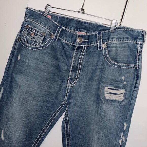 True Religion Jeans, Blue, Size 40, Distressed, Loose Fit - Picture 1 of 4